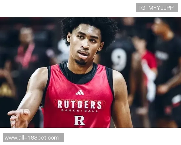 克里斯蒂谈弗拉格学习控卫角色面临的挑战与责任重担 克里斯蒂谈弗拉格学习控卫角色面临的挑战与责任重担