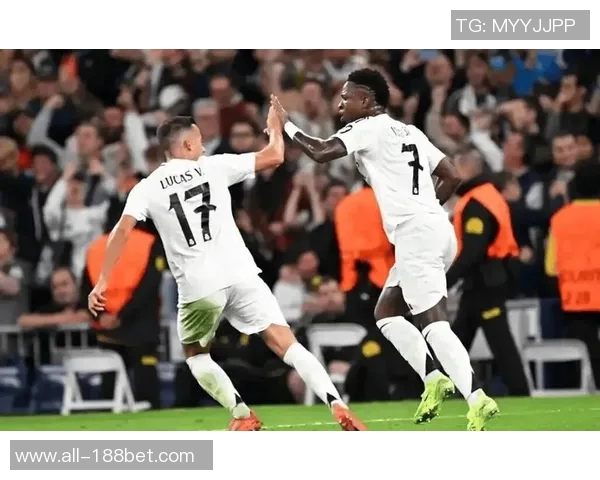 西甲领头羊皇马迎战同城对手巴列卡诺全力争胜考验来临