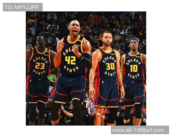 邓利维谈球队阵容期待科尔库里追梦巴特勒助力新赛季 邓利维谈球队阵容期待科尔库里追梦巴特勒助力新赛季